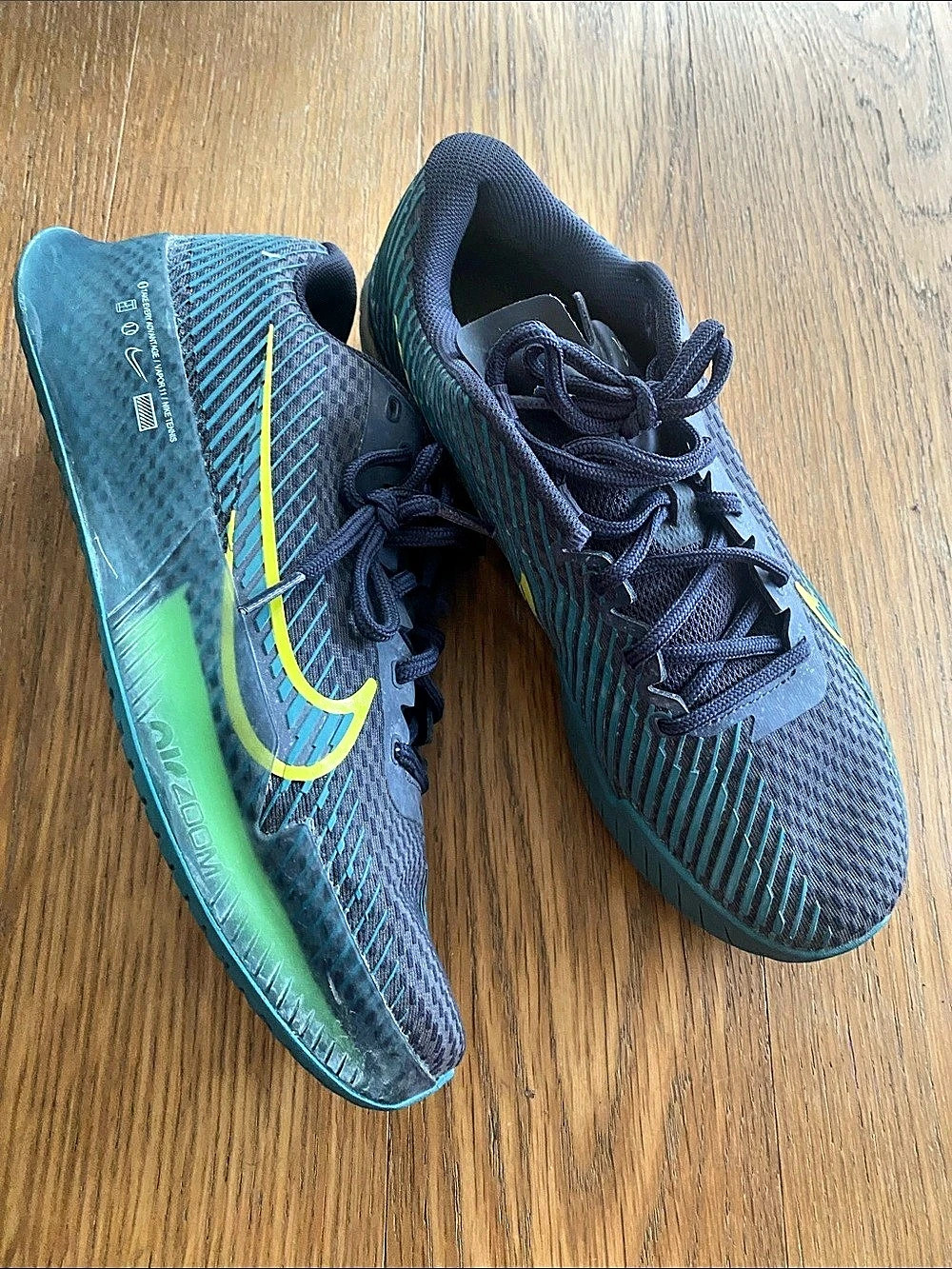 Nike Man Court Zoom Vapor 11 Athletic Tennis Green Navy Shoes Sneakers Size 8